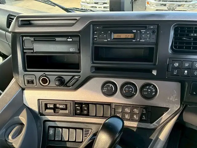 日産UD クオン 大型 トラクター ハイルーフ 1デフの中古トラック画像14