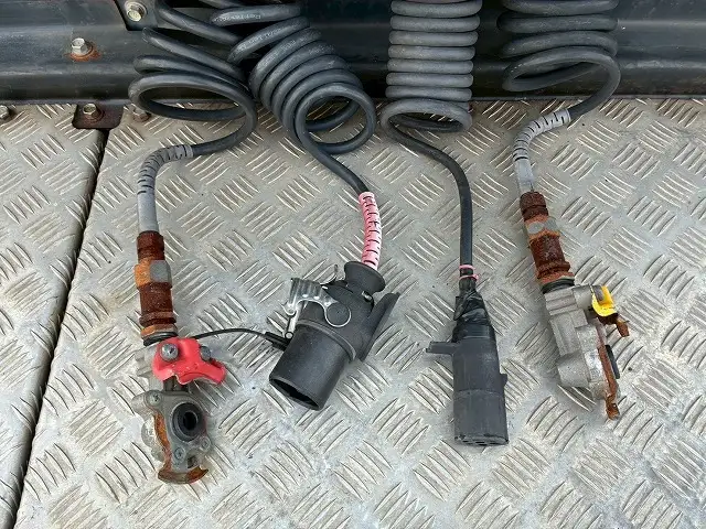 日産UD クオン 大型 トラクター ハイルーフ 1デフの中古トラック画像8