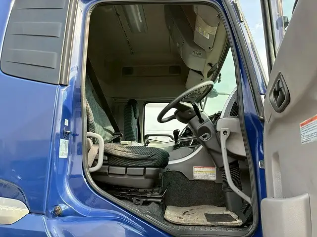 日産UD クオン 大型 トラクター ハイルーフ 1デフの中古トラック画像11