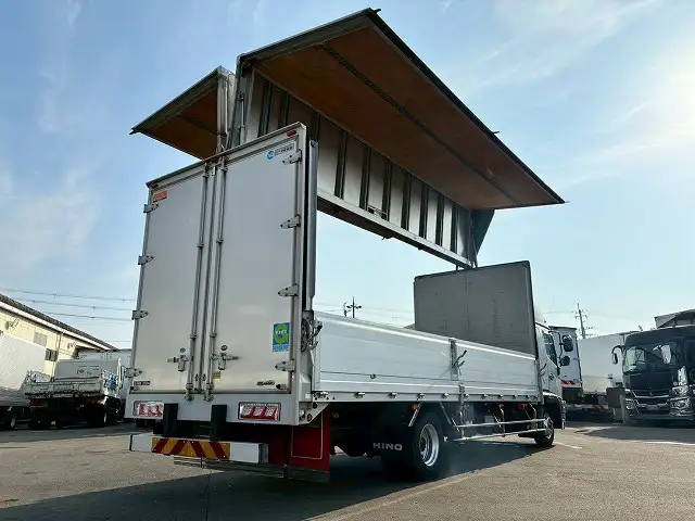 日野 レンジャー 中型/増トン ウイング ベッド TKG-FD7JLAAの中古トラック画像6