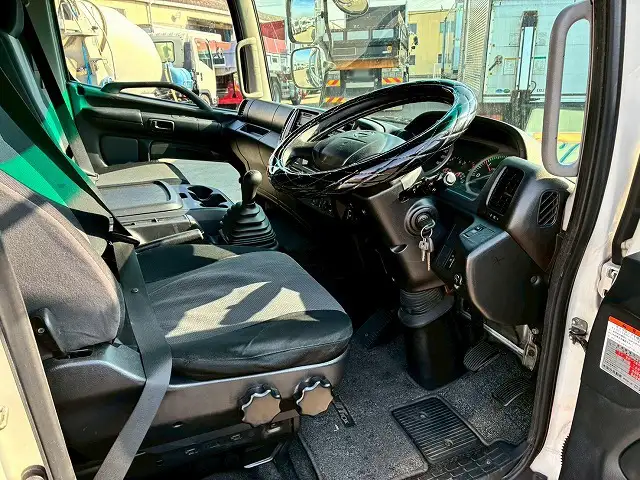 日野 レンジャー 中型/増トン ウイング ベッド TKG-FD7JLAAの中古トラック画像11