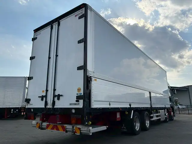 三菱 スーパーグレート 大型 ウイング パワーゲート ハイルーフの中古トラック画像3