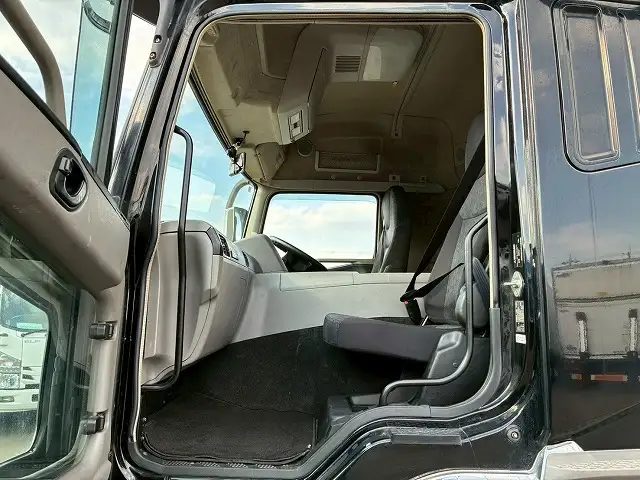 三菱 スーパーグレート 大型 ウイング パワーゲート ハイルーフの中古トラック画像13