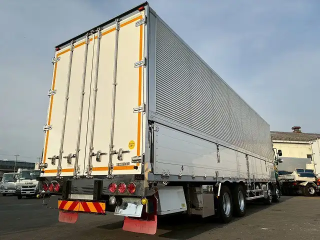 日野 プロフィア 大型 ウイング ハイルーフ エアサスの中古トラック画像3