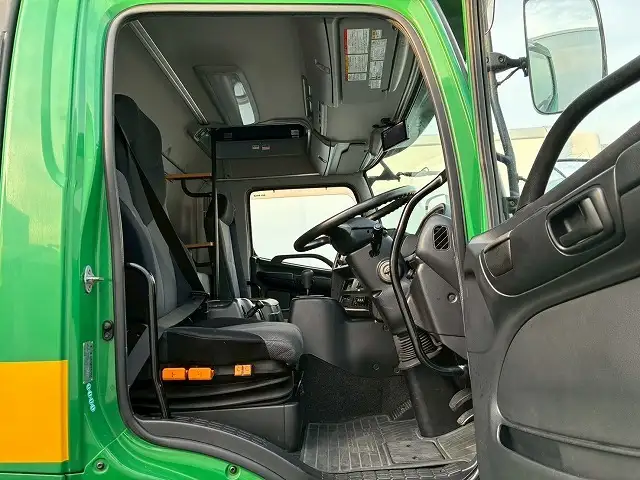 日野 プロフィア 大型 ウイング ハイルーフ エアサスの中古トラック画像10