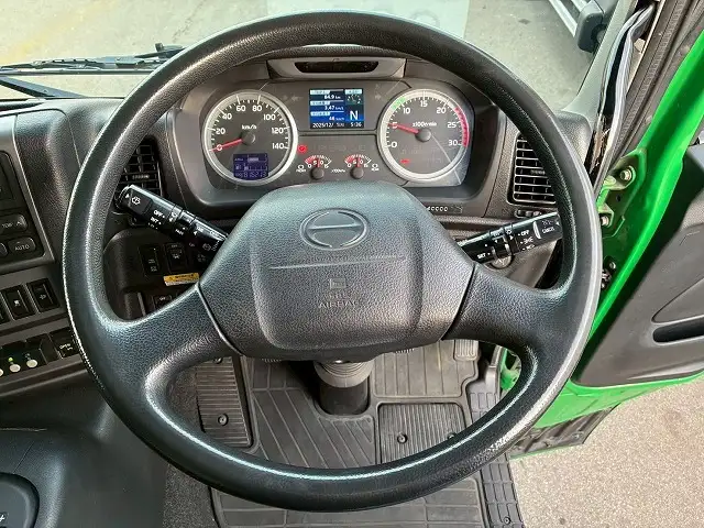 日野 プロフィア 大型 ウイング ハイルーフ エアサスの中古トラック画像14