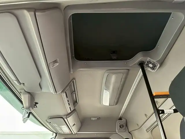 日野 プロフィア 大型 ウイング ハイルーフ エアサスの中古トラック画像12