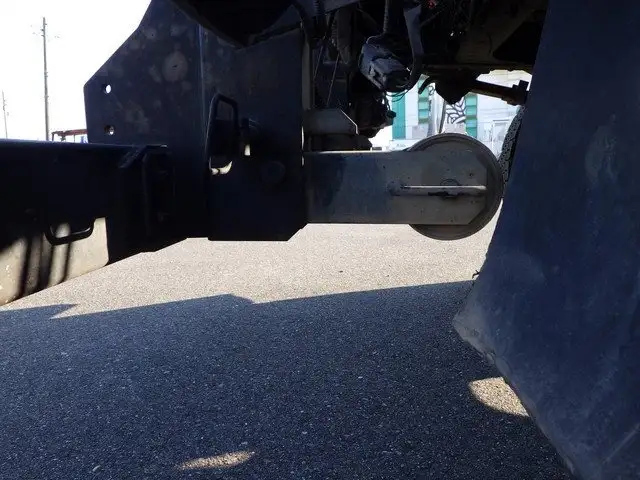 いすゞ フォワード 中型/増トン アームロール コンテナ付き ツインホイストの中古トラック画像像17