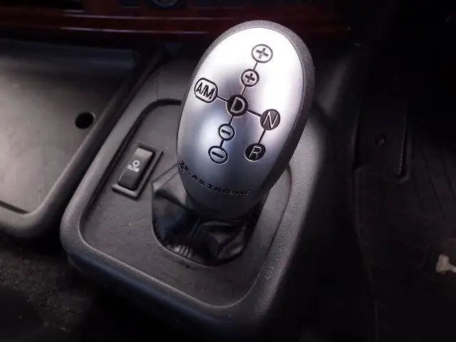 日野 プロフィア 大型 トラクター ハイルーフ 2デフの中古トラック画像9