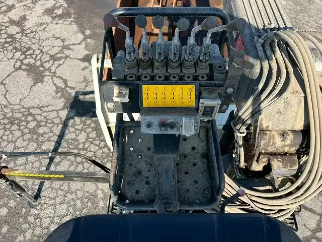 三菱 ファイター 中型/増トン クレーン付 ヒアブ 3段の中古トラック画像9