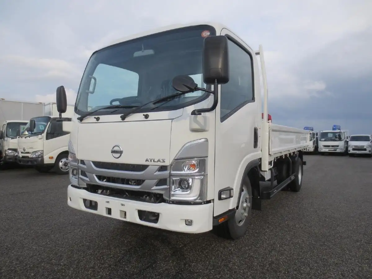 日産 アトラス 小型 平ボディ 2RG-AMR88AR R6 の中古トラック【車両No.202133】