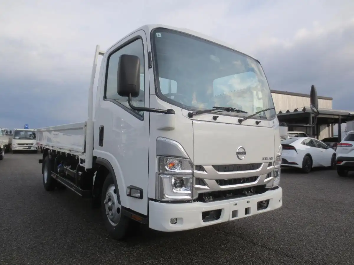 日産 アトラス 小型 平ボディ 2RG-AMR88AR R6の中古トラック画像3