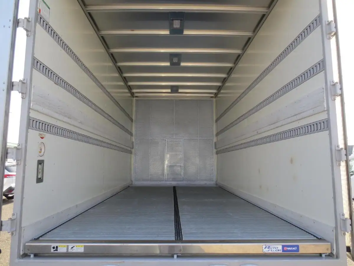 日野 レンジャー 中型/増トン アルミバン 3枚観音 2PG-FC2ABAの中古トラック画像9