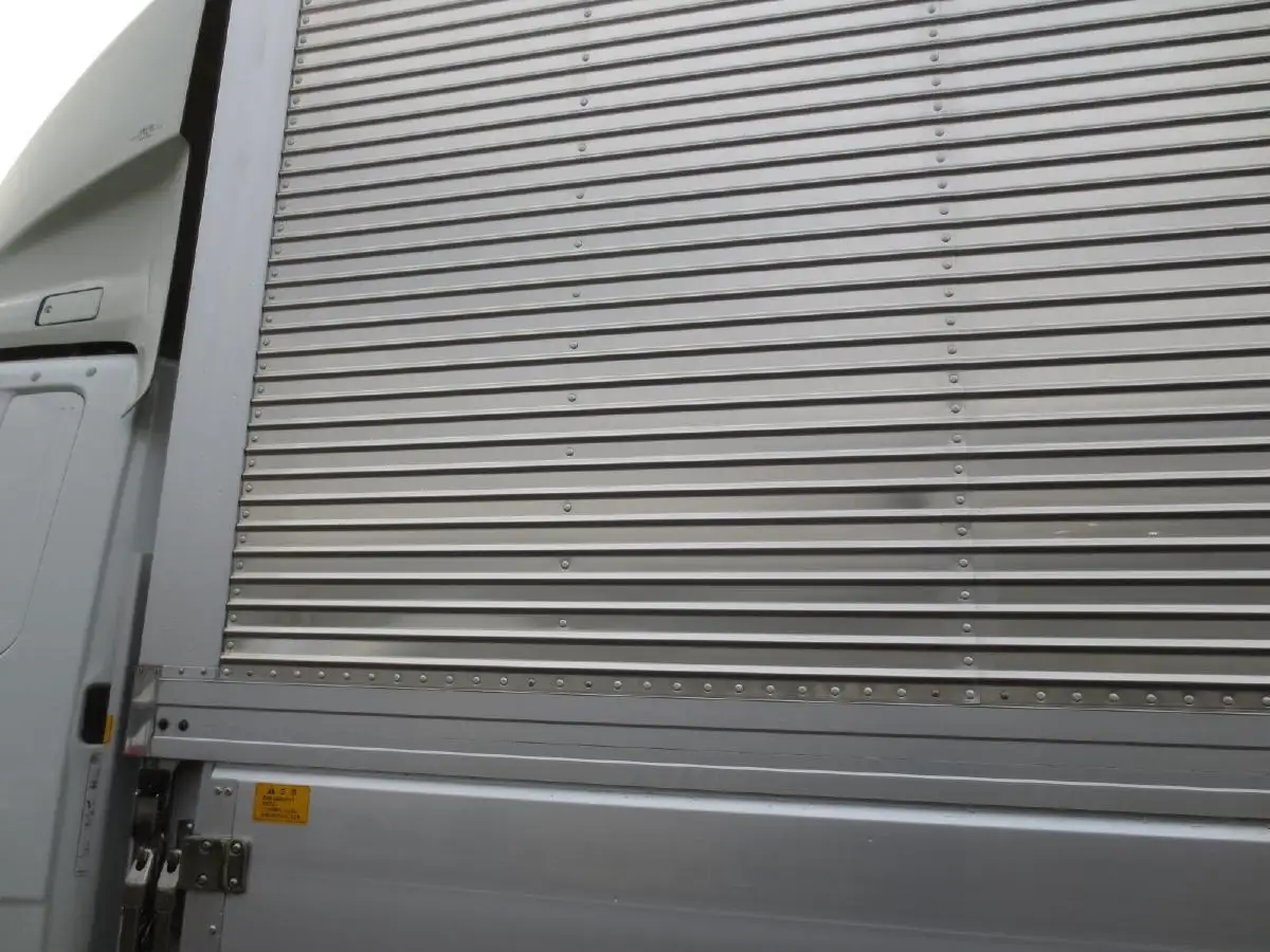 三菱 ファイター 中型/増トン ウイング エアサス ベッドの中古トラック画像14