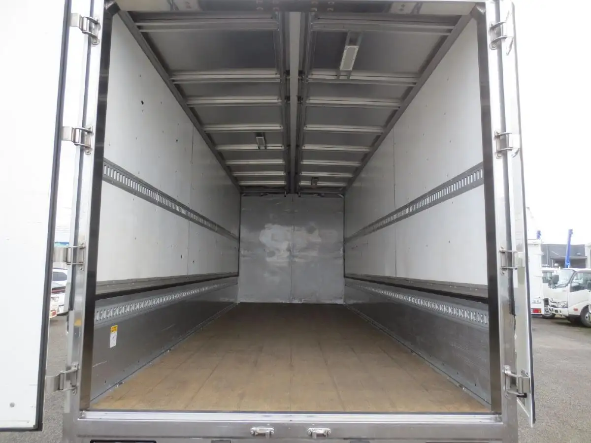 三菱 ファイター 中型/増トン ウイング エアサス ベッドの中古トラック画像11