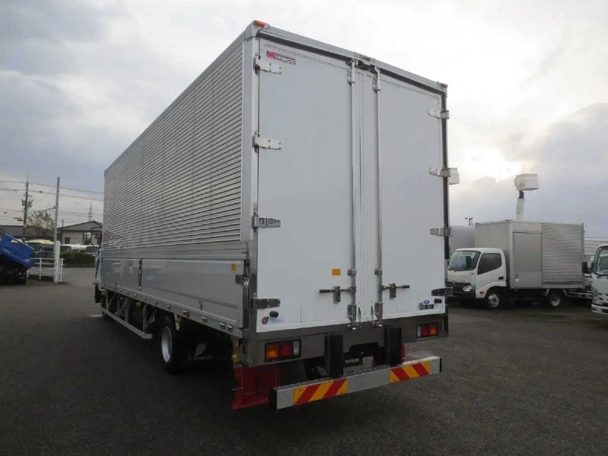 三菱 ファイター 中型/増トン ウイング エアサス ベッドの中古トラック画像8