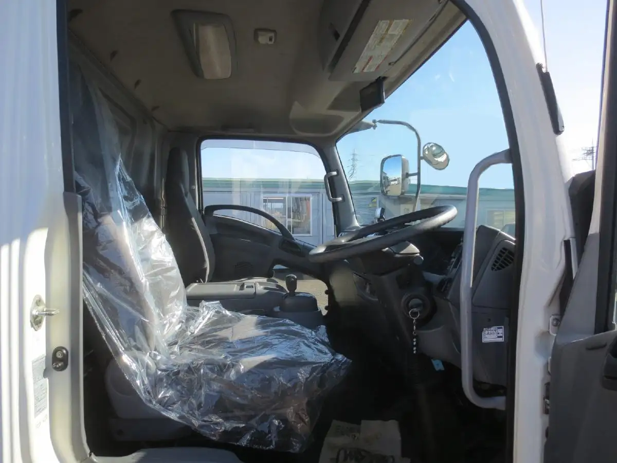 いすゞ フォワード 中型/増トン アルミバン パワーゲート TKG-FRR90S2の中古トラック画像像17