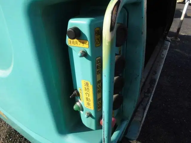 いすゞ エルフ 小型 パッカー車 巻き込み式 回転ダンプ式の中古トラック画像9
