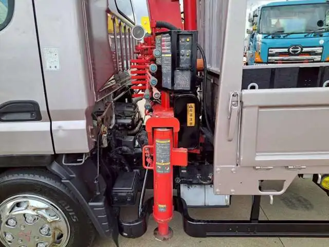 三菱 キャンター 小型 クレーン付 5段 ラジコンの中古トラック画像8