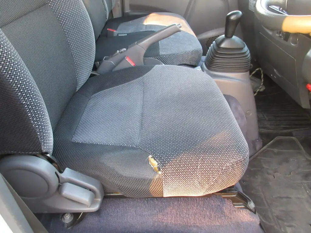 いすゞ エルフ 小型 アルミバン パワーゲート カスタムの中古トラック画像13