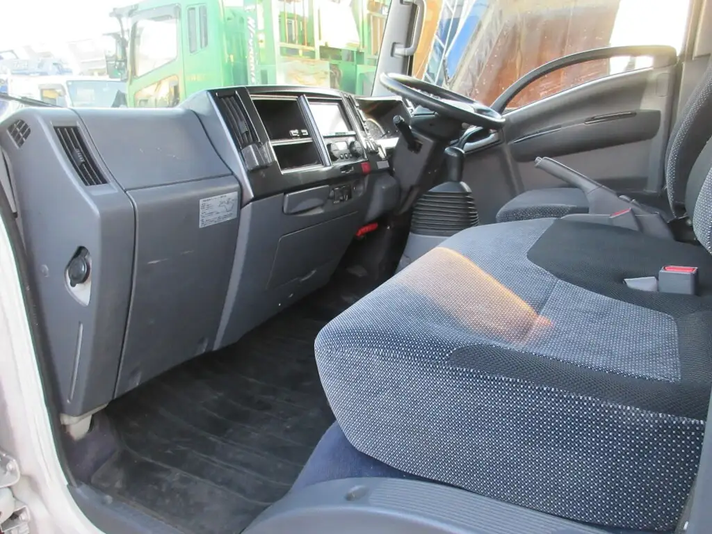 いすゞ エルフ 小型 アルミバン パワーゲート カスタムの中古トラック画像14