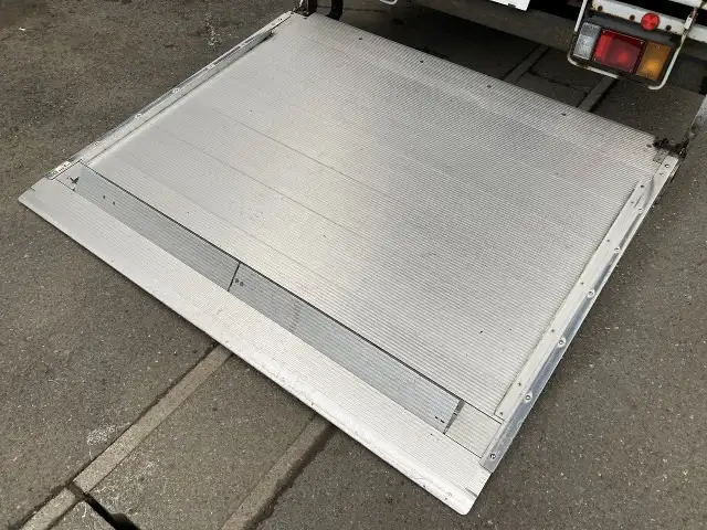 いすゞ エルフ 小型 アルミバン パワーゲート BKG-NPR85ANの中古トラック画像11