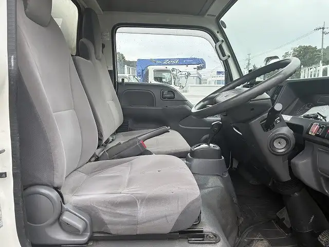 いすゞ エルフ 小型 アルミバン TKG-NHR85AN H26の中古トラック画像9