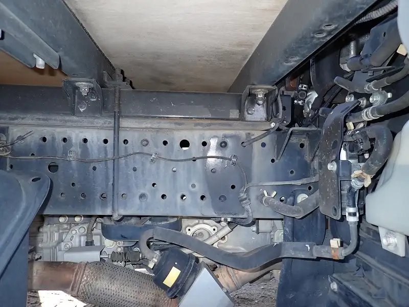 いすゞ エルフ 小型 アルミバン サイドドア 3枚観音の中古トラック画像18