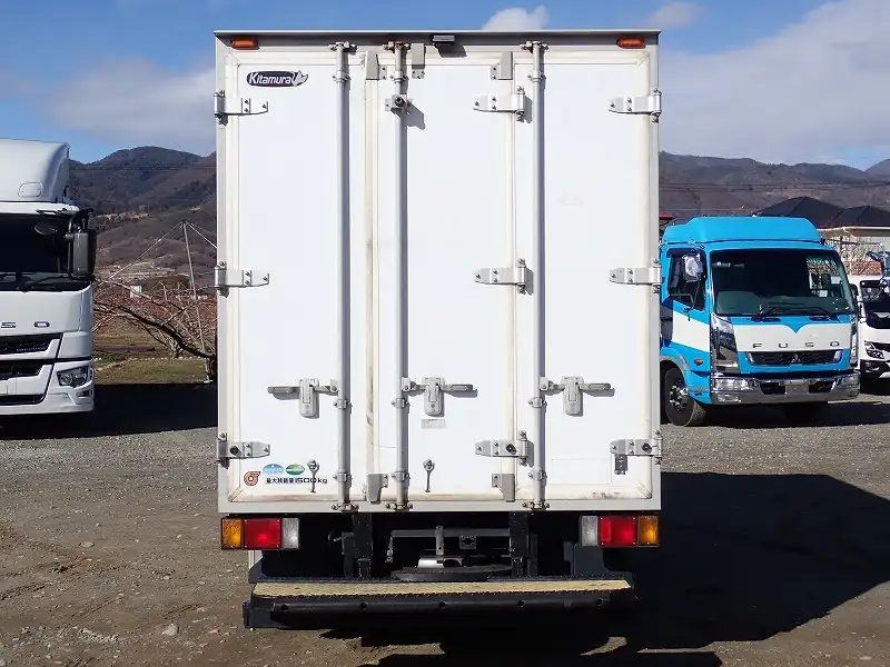 いすゞ エルフ 小型 アルミバン サイドドア 3枚観音の中古トラック画像4