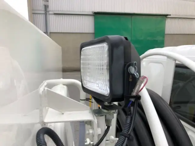 日野 デュトロ 小型 タンク車 ローリー 2DG-XZU675Mの中古トラック画像8