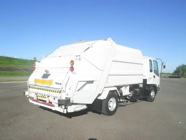 いすゞ フォワード 中型/増トン パッカー車 プレス式 ベッドの中古トラック画像2