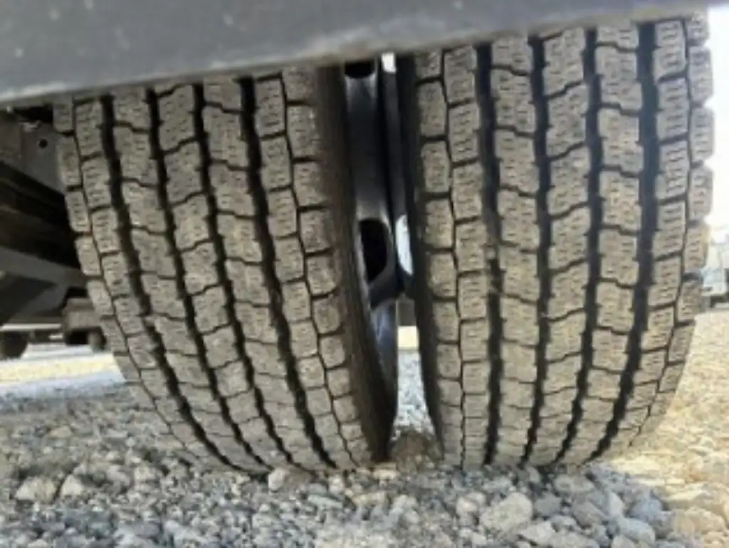 トヨタ ダイナ 小型 平ボディ パワーゲート 床鉄板の中古トラック画像20