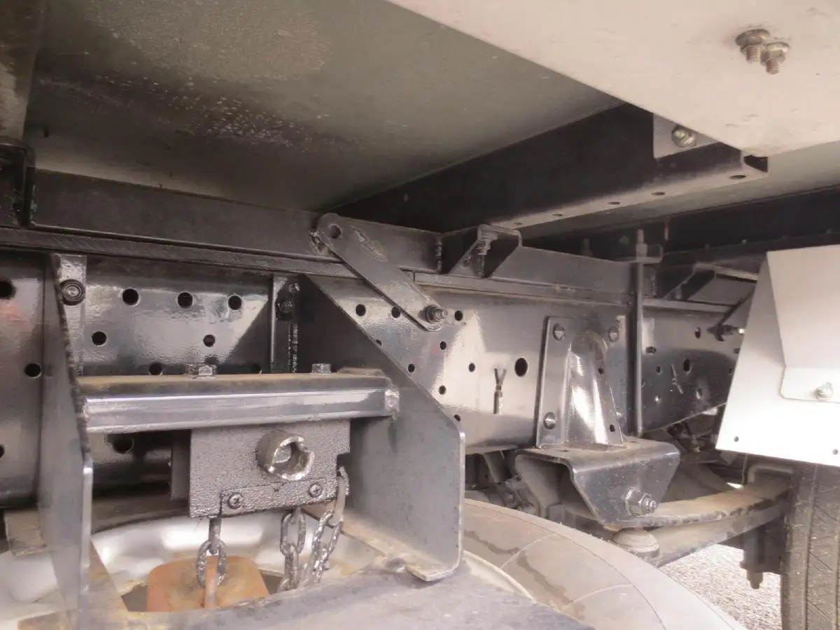 いすゞ エルフ 小型 アルミバン サイドドア 2RG-NJR88ANの中古トラック画像像17