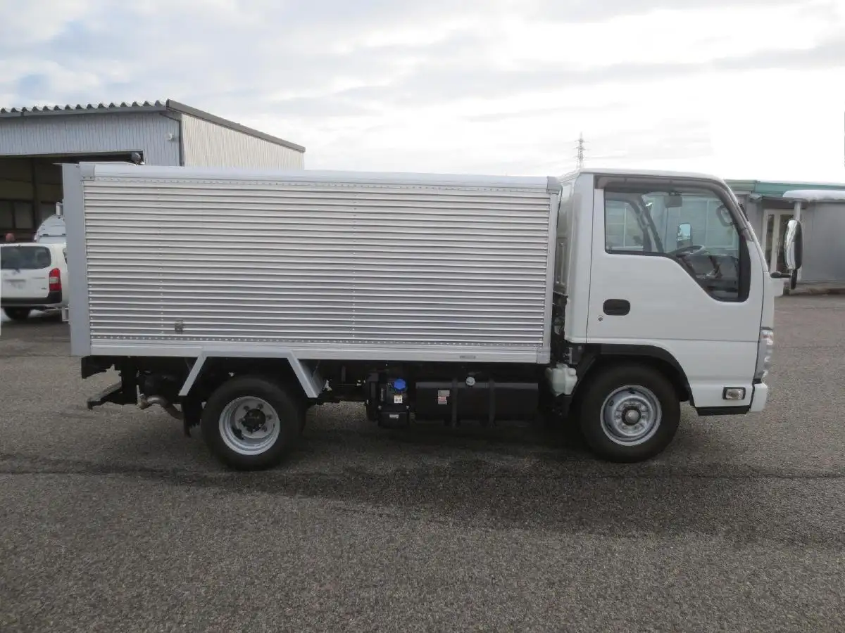 いすゞ エルフ 小型 アルミバン サイドドア 2RG-NJR88ANの中古トラック画像4