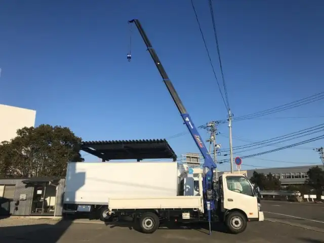 日野 デュトロ 小型 クレーン付 4段 ラジコンの中古トラック画像7