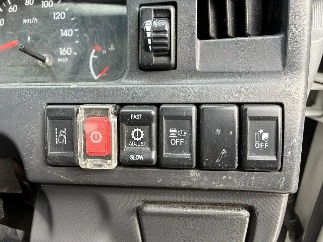 いすゞ エルフ 小型 平ボディ 2RG-NJR88A R2の中古トラック画像13