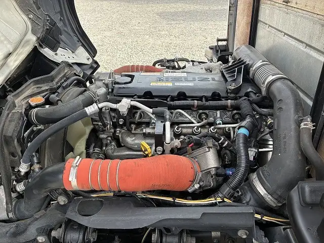 いすゞ エルフ 小型 平ボディ 2RG-NJR88A R2の中古トラック画像19