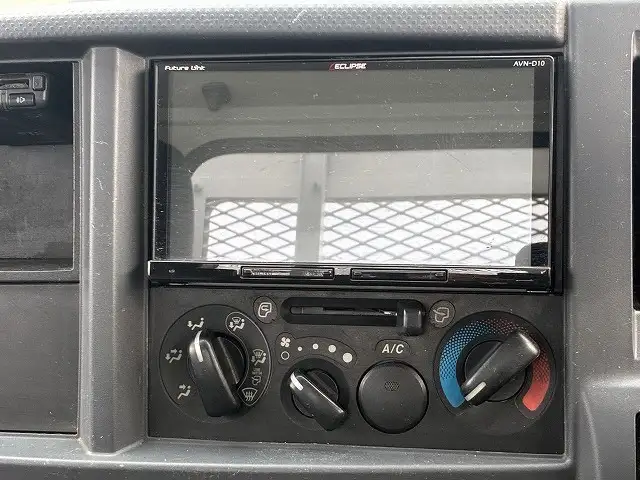 いすゞ エルフ 小型 平ボディ 2RG-NJR88A R2の中古トラック画像11