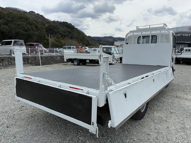 いすゞ エルフ 小型 平ボディ 床鉄板 2RG-NMR88ARの中古トラック画像6