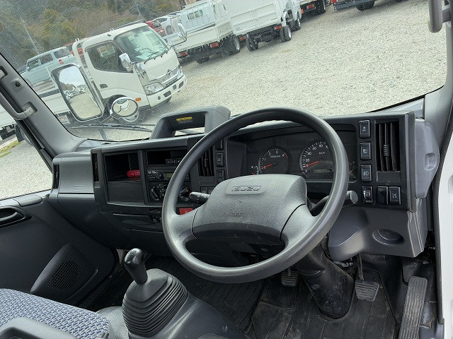 いすゞ エルフ 小型 平ボディ 床鉄板 2RG-NMR88ARの中古トラック画像12