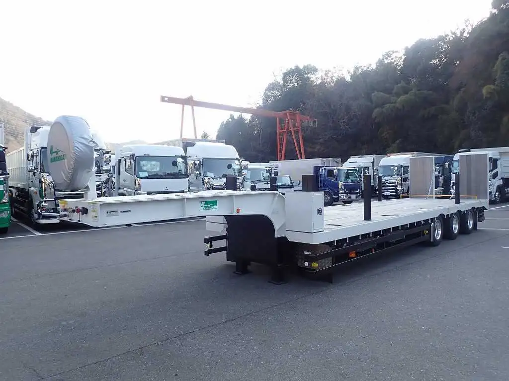 花見台自動車 国産車その他 トレーラー/その他 トレーラー 3軸 エアサス の中古トラック【車両No.208952】