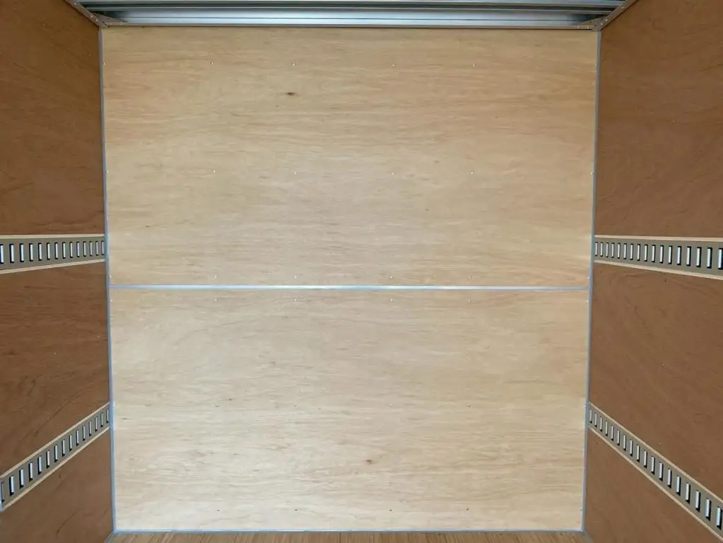 いすゞ エルフ 小型 アルミバン サイドドア 2RG-NPR88AMの中古トラック画像10