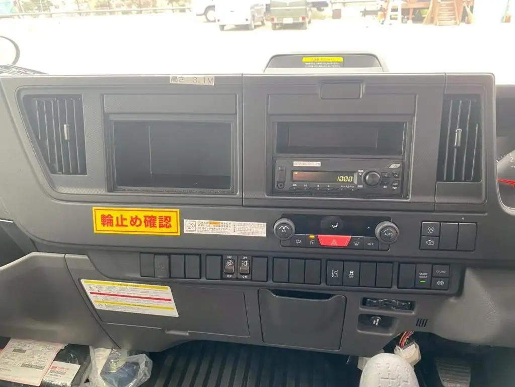 いすゞ エルフ 小型 アルミバン サイドドア 2RG-NPR88AMの中古トラック画像16