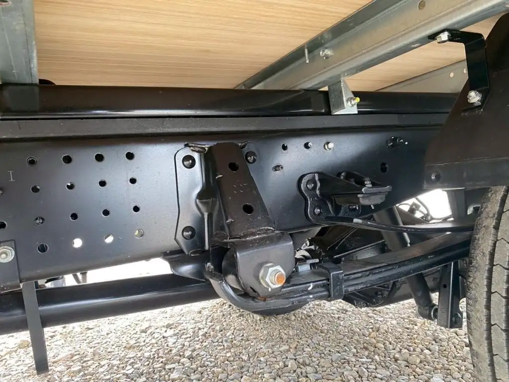 いすゞ エルフ 小型 アルミバン サイドドア 2RG-NPR88AMの中古トラック画像18