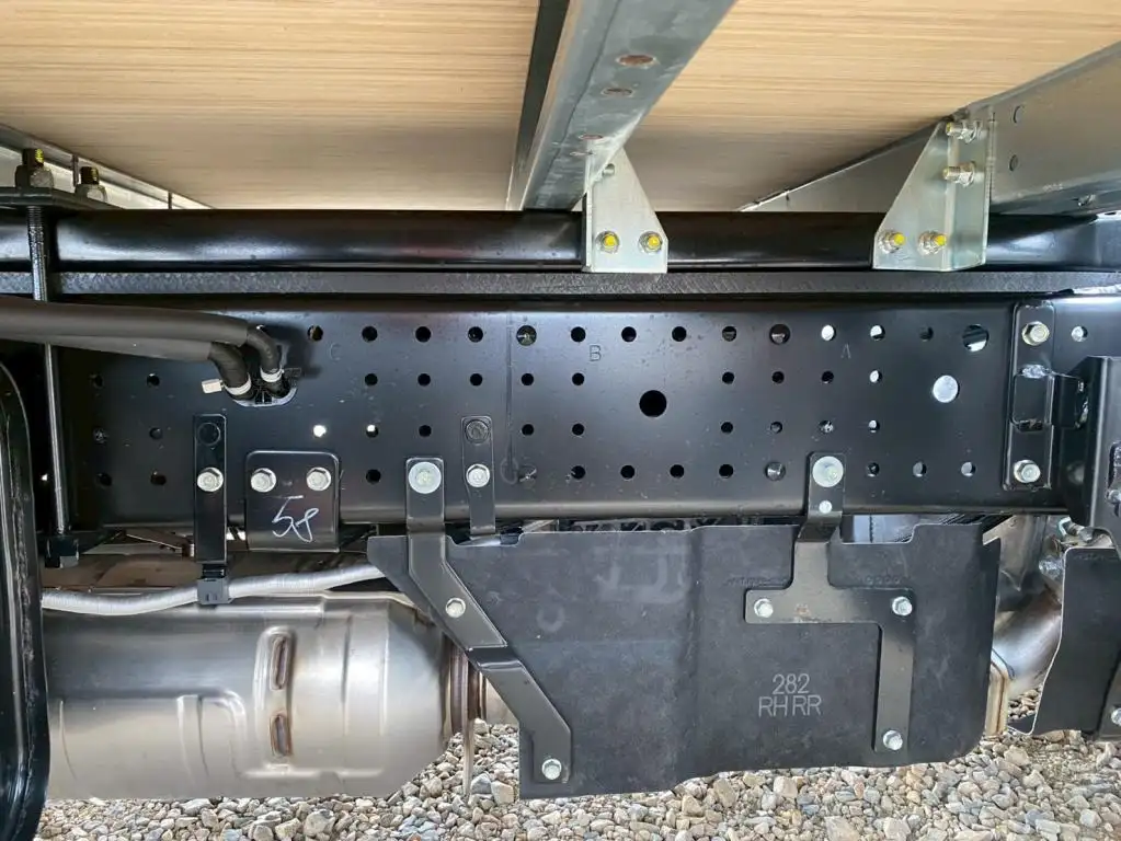 いすゞ エルフ 小型 アルミバン サイドドア 2RG-NPR88AMの中古トラック画像19