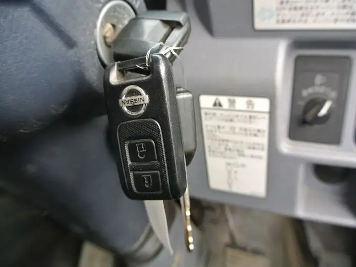 日産 アトラス 小型 平ボディ TPG-FEB5W H25の中古トラック画像9