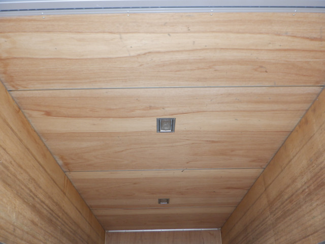 いすゞ エルフ 小型 アルミバン パワーゲート TRG-NMR85ANの中古トラック画像5