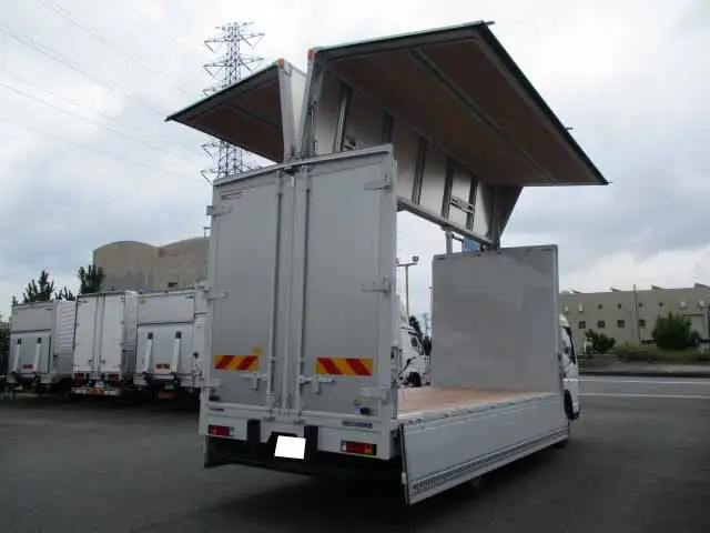 三菱 キャンター 小型 ウイング TPG-FEB80 H31/R1の中古トラック画像6