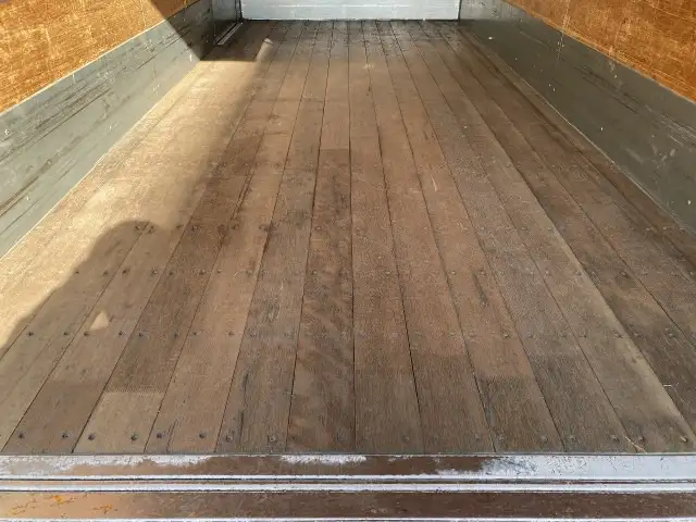 いすゞ エルフ 小型 アルミバン パワーゲート サイドドアの中古トラック画像6