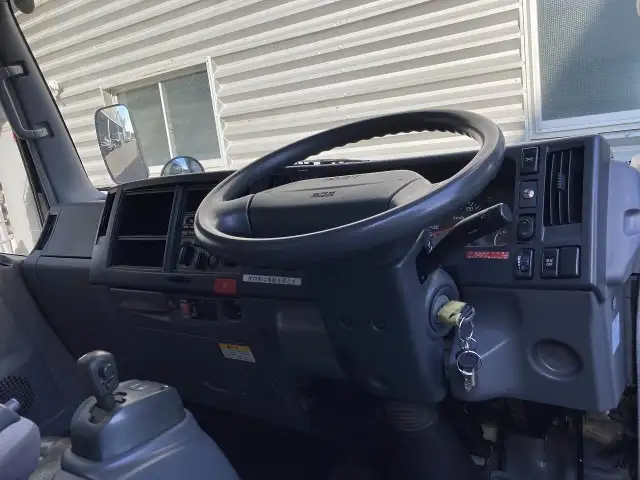 いすゞ エルフ 小型 アルミバン パワーゲート サイドドアの中古トラック画像12